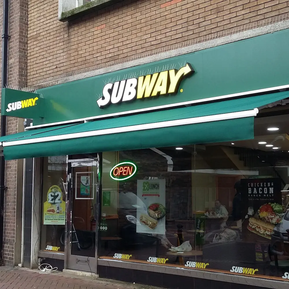Subway Awning in Green with Yellow & White Logo Custom Made Subway Traditional Awning in Green with Yellow & White Logo. Commercial Awnings for Restaurants & Cafes.