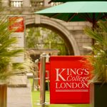 Kings College, London Cafe Barrier System, printed café banners, bespoke café banners, handmade café banners, custom café banners, café screens, fabric café banners, original cafe barrier posts, stainless steel cafe barrier posts, metal stanchions, bespoke cafe barrier posts, cafe screens