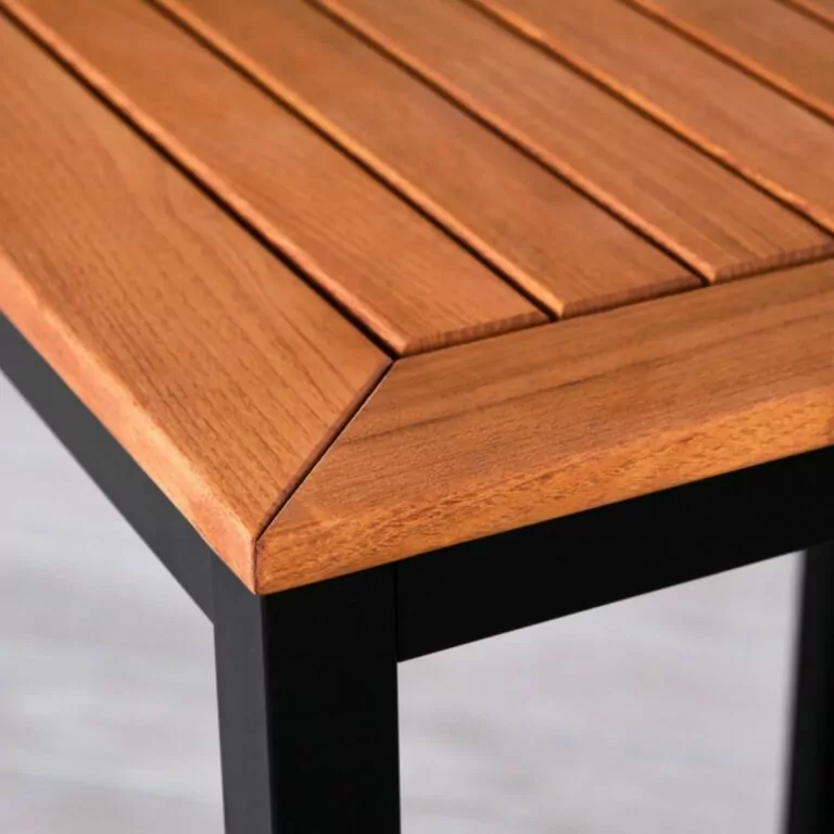Outdoor Furniture - Rectangular Thetford High Poseur Table - Close Up