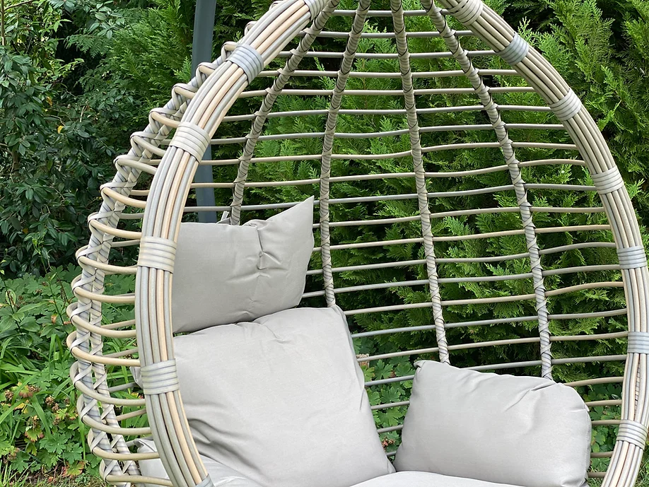 Hanging Egg Chair for Indoor & Outdoor Use