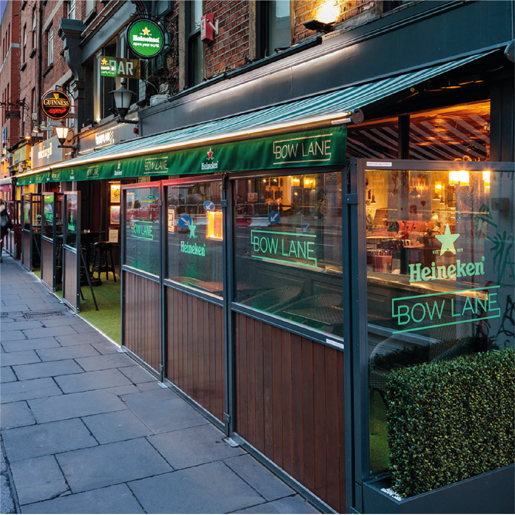 Marin Terrace Screen, Fixed Terrace Screens, Outdoor Screens, Powder Coated Screens, Restaurant Terrace Screens, Cafe Screens, Balustrades, Hospitality Terrace Screens, Windbreaks